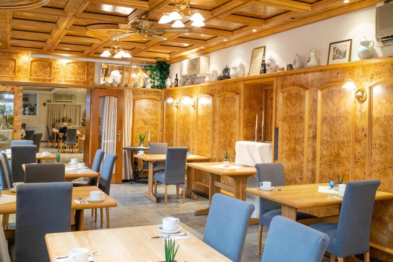 Landhotel Stueer อัลเทนแบร์เกอ ภายนอก รูปภาพ